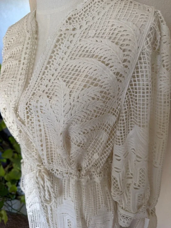 FARM Rio Morada Boa Guipure Lace Maxi Dress XS S 2 4 6 - Picture 9 of 12